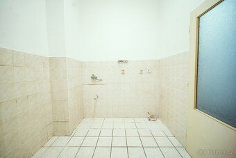 Nabízíme k prodeji reprezentativní kancelářské prostory situ
