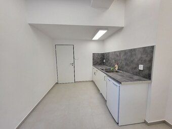 We offer for rent an office of size 15 m² located on the first floor in Brno.