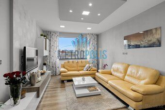 Looking for a home that combines comfort, modern technology and tranquility?
