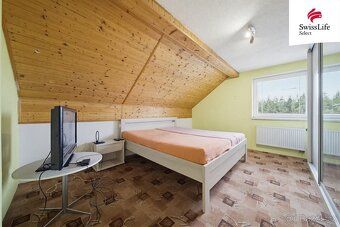 Nabízíme k prodeji prostorný rodinný dům po rozsáhlé rekonst