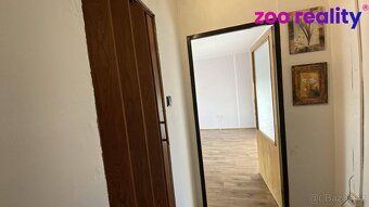 Nabízíme k prodeji byt v osobním vlastnictví v panelovém zat