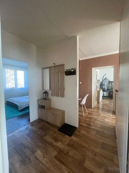 Oferuję na sprzedaż mieszkanie 3+1 o powierzchni 65 m² w Chodowie koło Karlowych Warów
