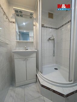 Beautifully maintained 2+1 apartment with loggia in Povrly, Sídliště street