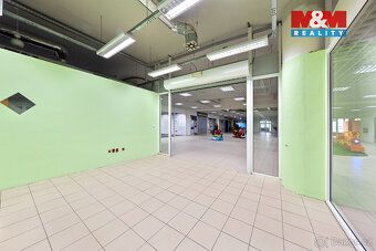 We offer rent of commercial space measuring 230 m² in Děčín