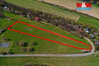 We offer for sale an attractive plot of land with a total area of 3,518 sqm in the quiet…