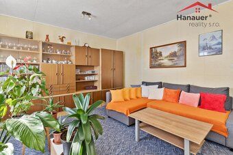 Well-maintained family house with garden in a peaceful area of Lukov near Úštěk