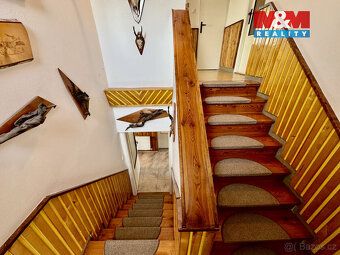 We offer for sale a detached two-generation family house in Žďár nad Sázavou