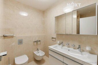 Nabízíme k pronájmu jeden z dispozičně největších bytů v pro