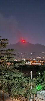 The House of Elisa We offer pleasant accommodation in a quiet seaside town Riposto on Sicily.