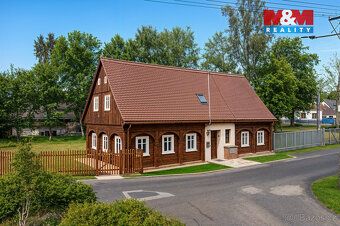 We offer for sale an under construction family house in a quiet part of the town Děčín