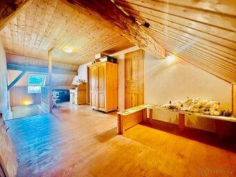 I am offering for sale a cottage in Uhliště within driving distance of 