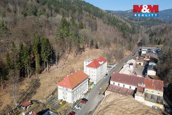 Looking for an apartment with mountain atmosphere and great opportunity to create your own living space?