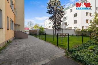 For sale bright apartment 2+kk with floor area of 44.8 m² in desirable part of Prague-Krc.