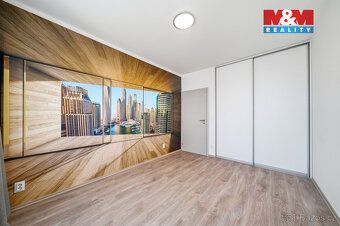 Nabízíme k pronájmu moderní byt o dispozici 3+kk na ulici Ja