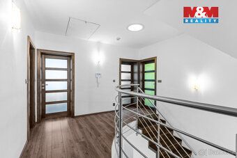 Nabízíme k prodeji moderní rodinný dům 6+kk v žádané lokalit