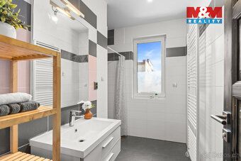 Nabízíme k prodeji moderní rodinný dům 6+kk v žádané lokalit