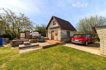 We offer for sale an attractive property in a quiet location of P