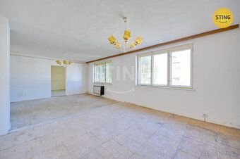 Looking for a family house with garden, farm buildings and great location?