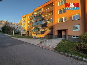 Rádi bychom Vám nabídli pronájem tohoto velmi prostorného a 