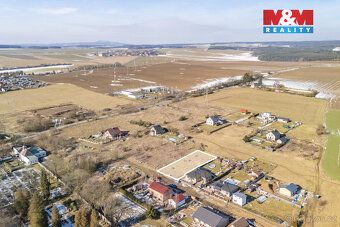 Продається земельна ділянка площею 900 м², призначена для проживання