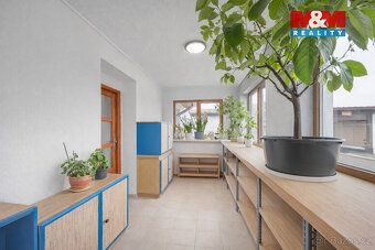 Hledáte prostorný, ale zároveň velmi útulný rodinný dům v kl