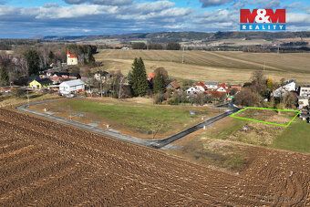 Exclusive offer for sale of an attractive residential plot of land measuring 846 m² in a quiet…