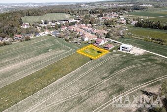 Sale of construction plot 1,011 m2, Hermaň near České Budějovice