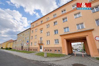 We offer a sunny 3BR apartment of 72 sqm on the 3rd floor in a brick building in Litomerice.