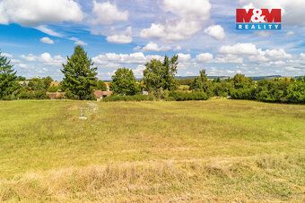 We offer for sale an attractive plot of land measuring 2696 m², ideal for future family home…