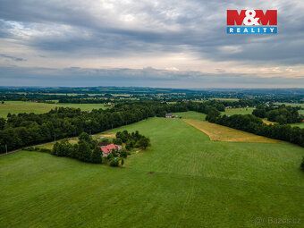We offer a unique investment opportunity in the form of a beautiful sunny plot of land…