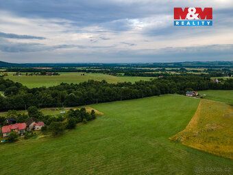 We offer a unique investment opportunity in the form of a beautiful sunny plot of land…