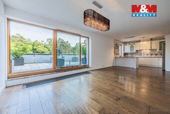 In prestigious location in the very heart of Prague we offer unique apartment with layout 5+kk…