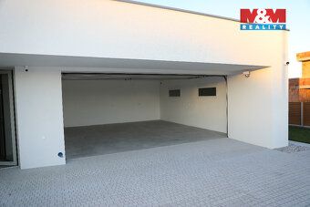 Nabízíme k prodeji hrubou stavbu rodinného domu s terasou a 