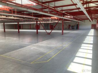 Rent of warehouse and assembly space 1,500 m² on I. floor and more in Syrovice district near Brno