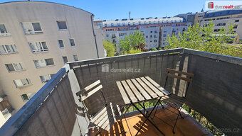 +popl. 3700, +elektřina, pronájem 2kk 52m² P9 Vysočany, Pešl
