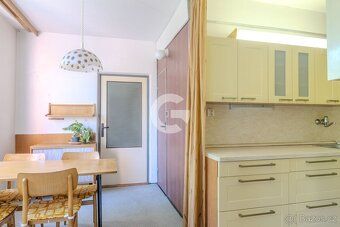Looking for a spacious and bright apartment in a practical and quiet part of Otrokovice?