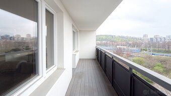 We offer for sale a modern apartment in the newly completed residential project Psárská, which…