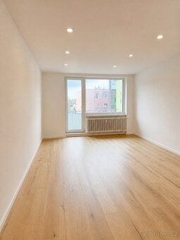 Pronajmu byt 2+1 (60m2) + Balkon(3m) + sklep (5m) Byt je po 