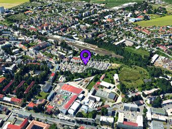 We offer for sale a semi-detached garage in personal property on municipal land, located in a…