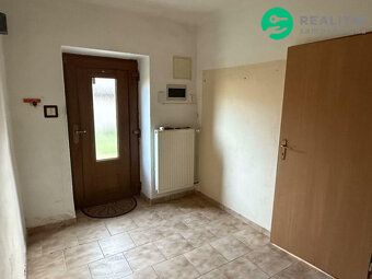 We offer for sale a family house in Opava-Kylešovice of size 4+1+attic conversion - immediately available.