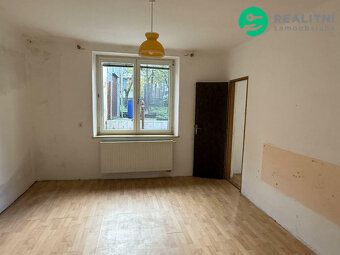 We offer for sale a family house in Opava-Kylešovice of size 4+1+attic conversion - immediately available.