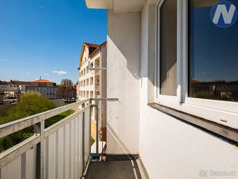 In exclusive representation I offer for sale a very nice, completely renovated apartment of…