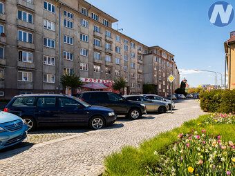 In exclusive representation I offer for sale a very nice, completely renovated apartment of…