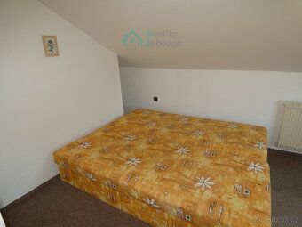 We offer for sale a unique recreational cottage in the village of Svratouch