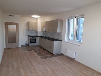 Nabízím k pronájmu moderní 3+kk byt o rozloze 70 m², který s