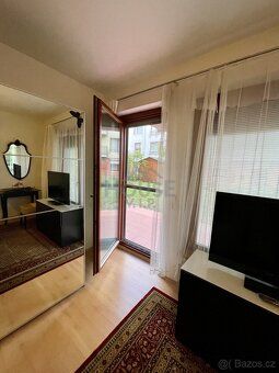 Ref No. 01573 We offer for rent a beautiful, fully equipped apartment of