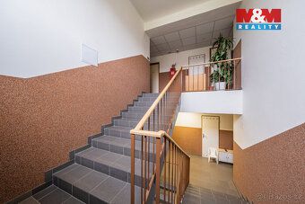 Exkluzivně Vám nabízíme pronájem prostorného a slunného bytu
