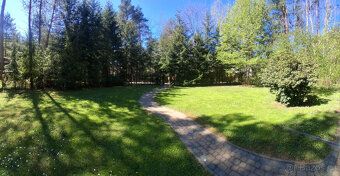 Sell beautiful architecturally interesting family house in forest,
