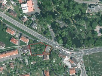 For sale land plot of 1,644 m² in the center of Domažlice.
Garden video: ht