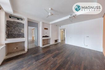 Looking for a place where you can have true privacy, plenty of space and peaceful family surroundings?